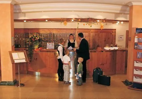 Arcadia Sonnenhof Hotel 4*
